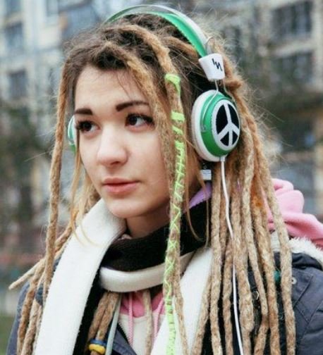 White Girl Yarn Dread Hairstyle