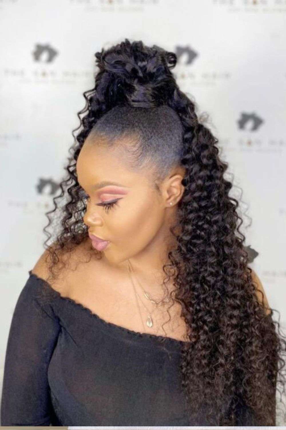 Natural Ponytail with Defined Curls