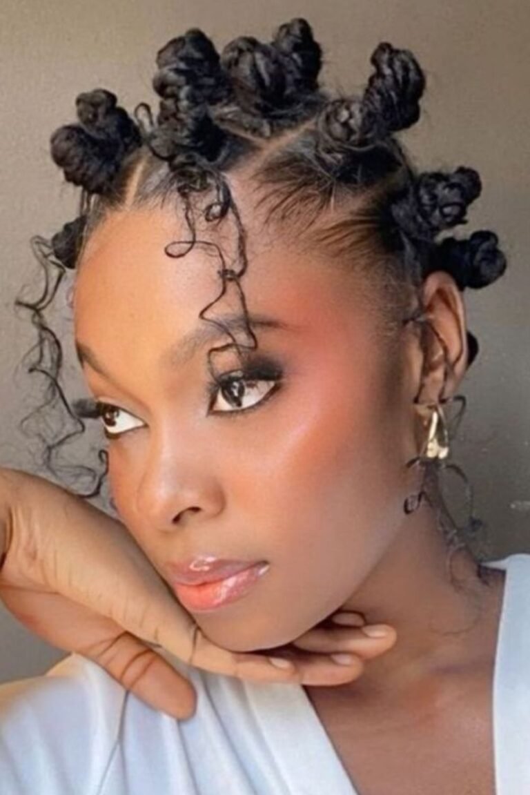 14 Simple and Trendy Middle Part Natural Hairstyles - New Natural ...