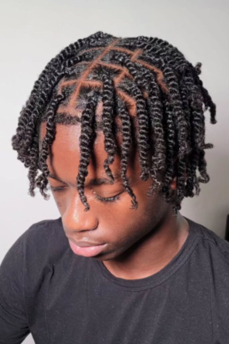 14 Simple and Trendy Middle Part Natural Hairstyles - New Natural ...